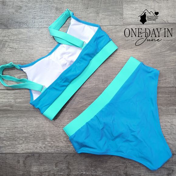 Adisputent Crop Bikini Swimsuit Size S - Picture 5 of 5